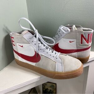 Nike SB Zoom Blazer Mid Premium Suede Shoes sneakers FD5113-100 men’s 9 white